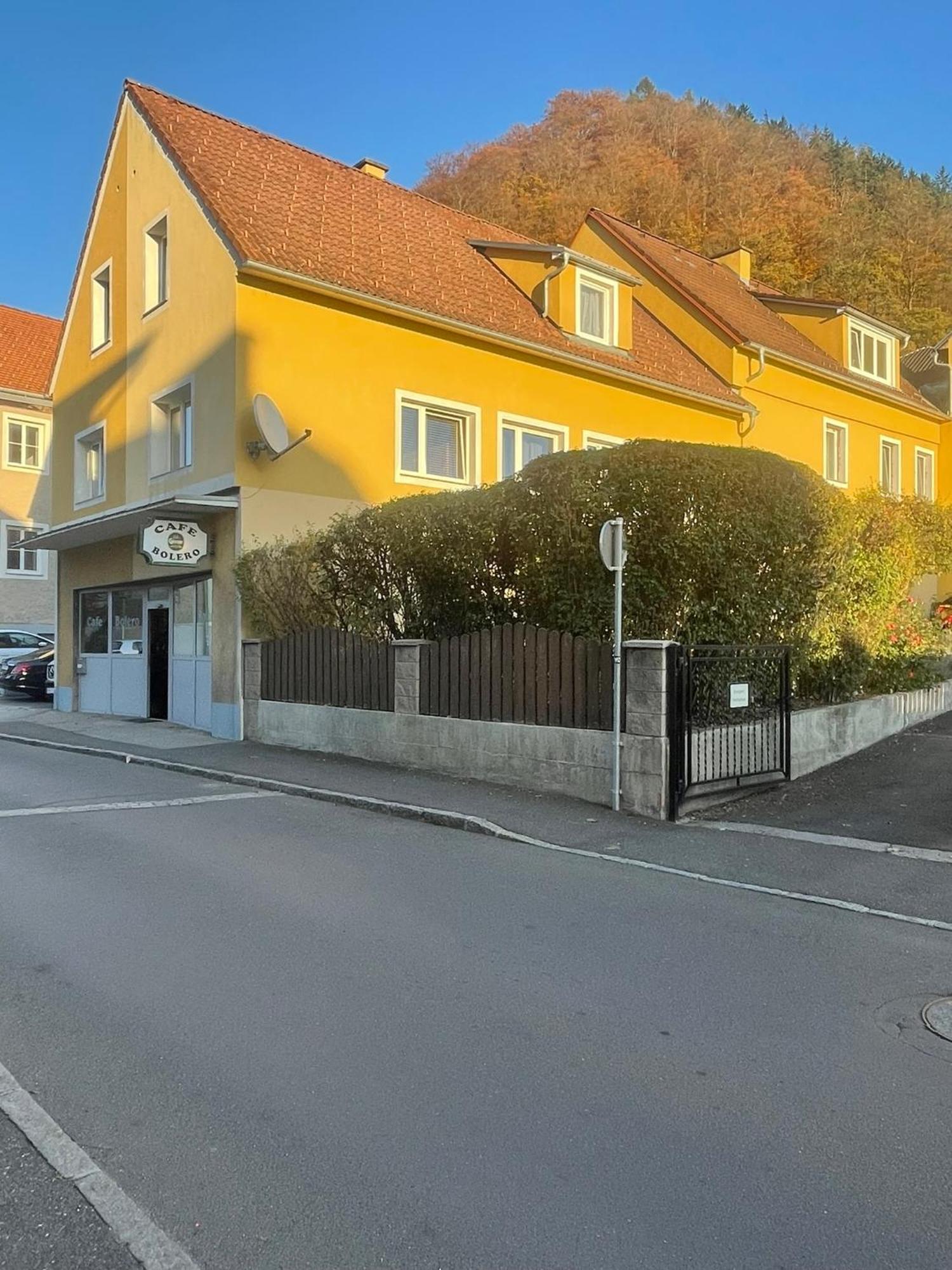 Burg Kapfenberg Exklusiv Apartment Luaran gambar
